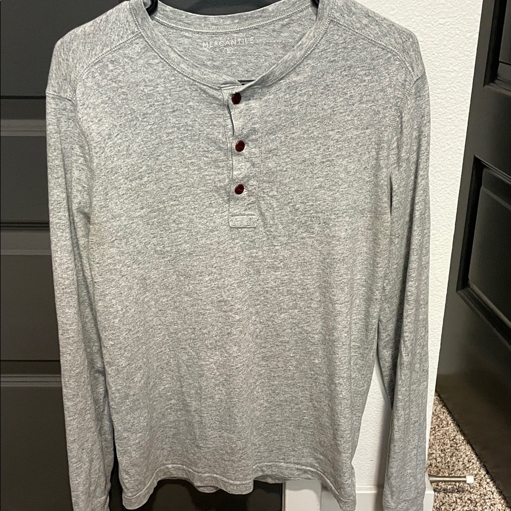 Banana Republic Heather Gray Long Sleeve Henley